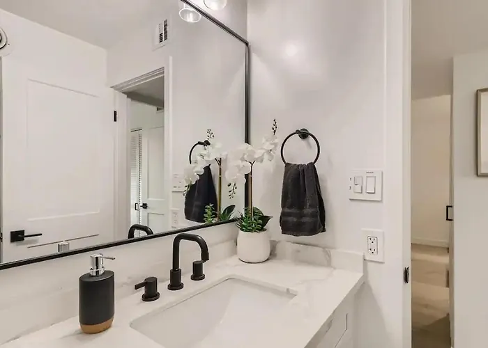 Luxury In Old Town Wpool