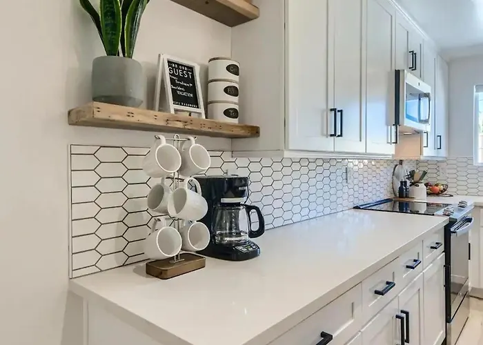 Luxury In Old Town Wpool